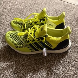 Mens Adidas Ultra Boost Size 11